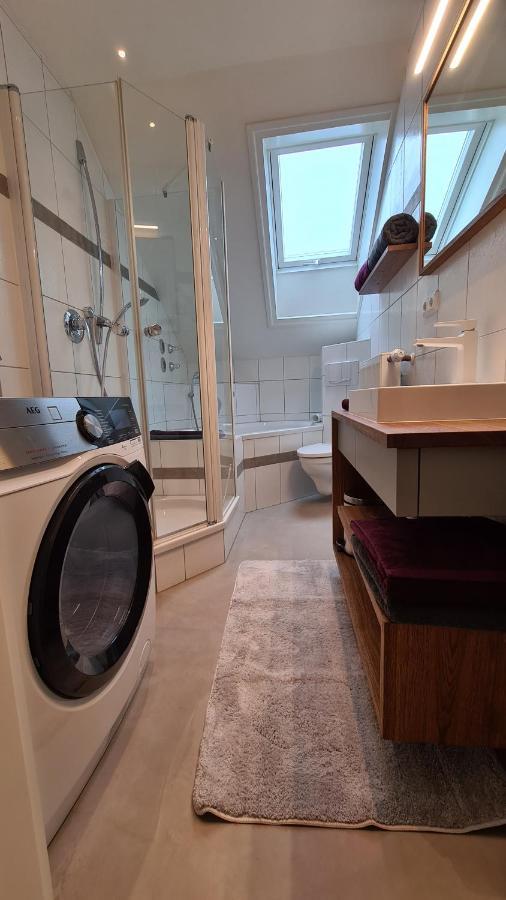Bunter Hirsch Ferienwohnung Im Garmischer Zentrum 외부 사진